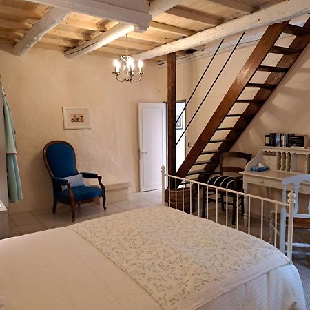 La Maison De Gisele Bed and Breakfast Saint-Victor-des-Oules Exteriör bild